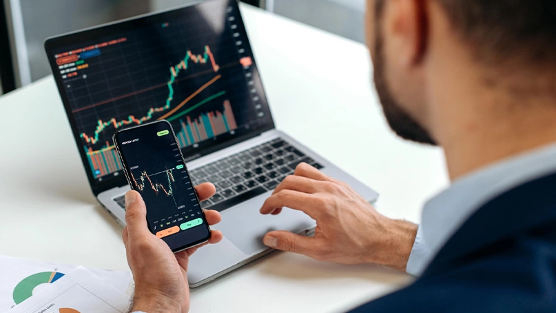 Spot +8V Osyra Piattaforma di Trading